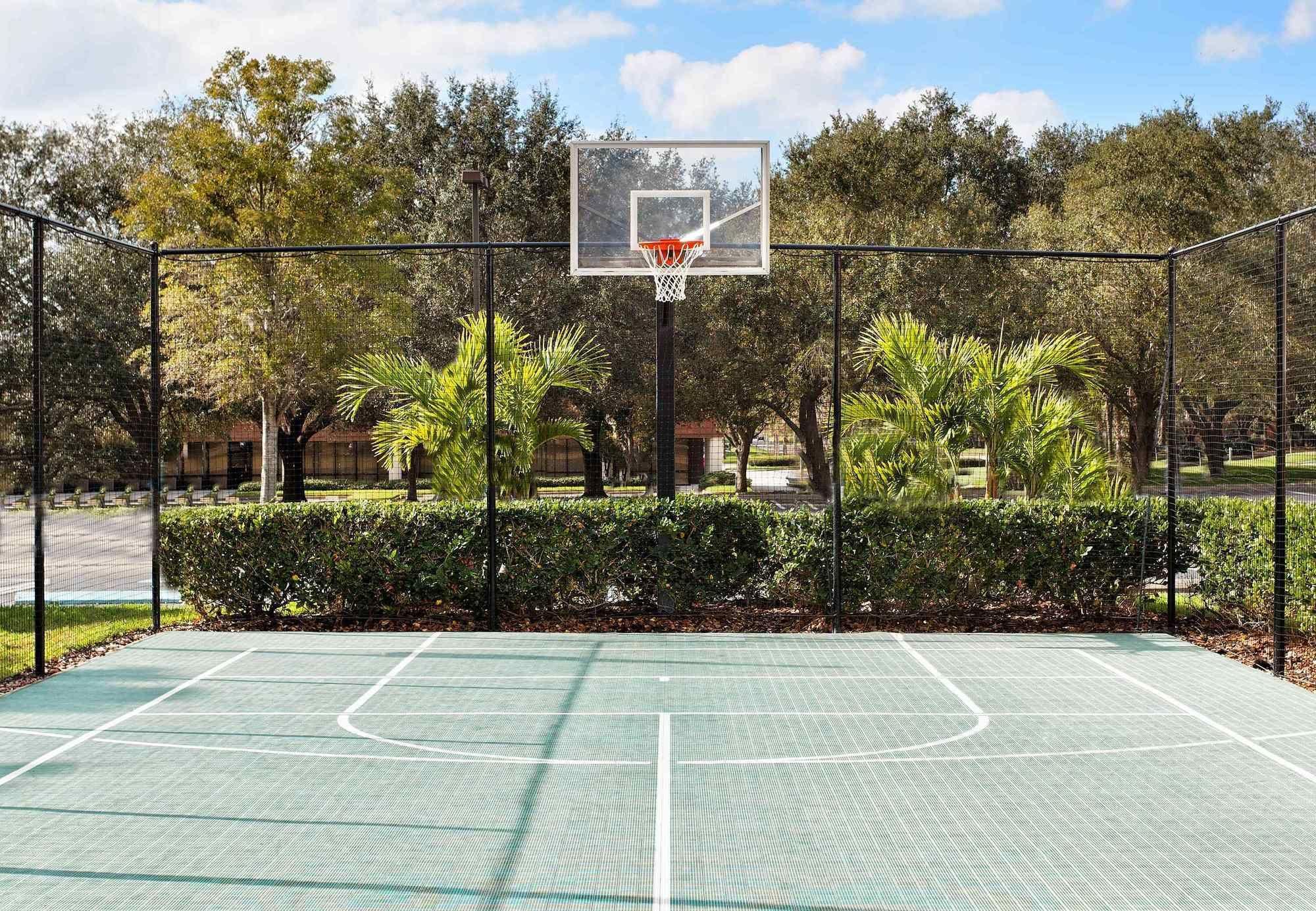 Sabal Park/brandon Hotel