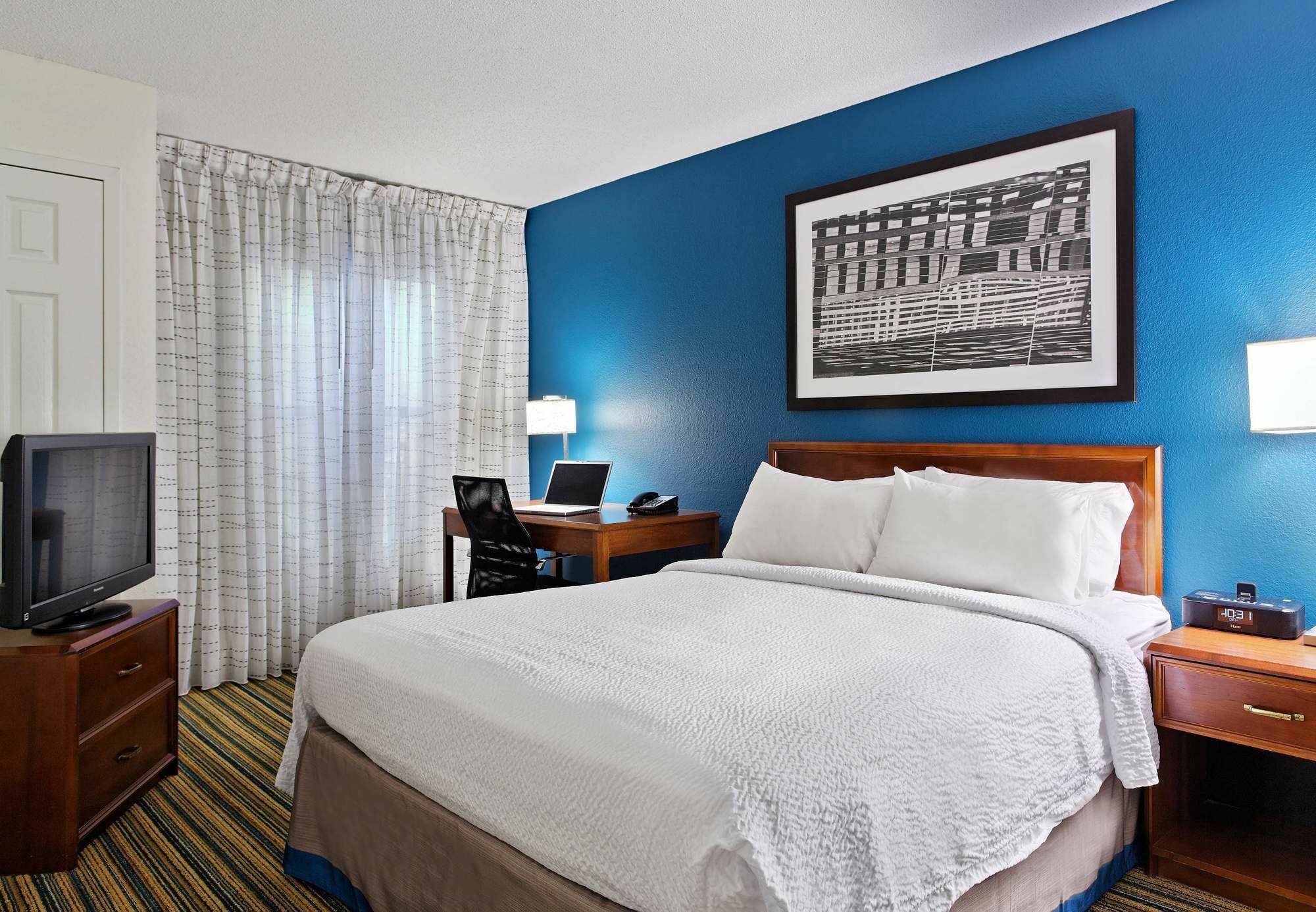 Tampa Sabal Park/brandon Hotel